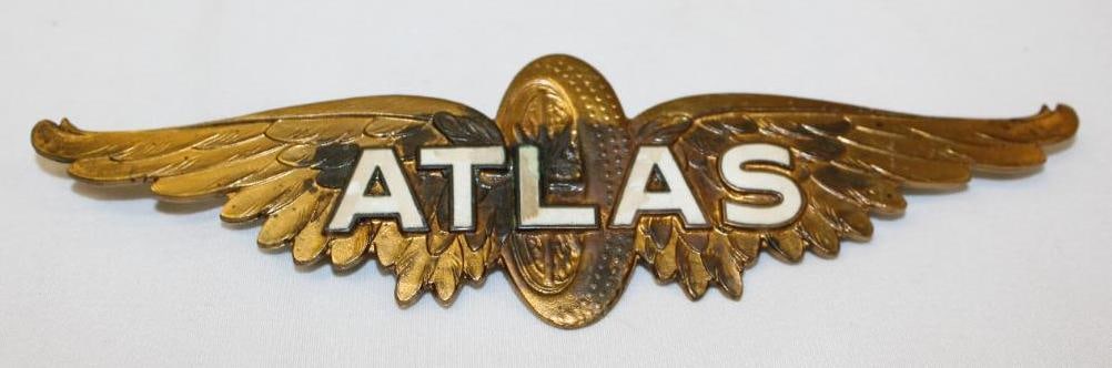 Atlas Motor Car Co Winged Wheel Radiator Emblem Badge (1 of 2)