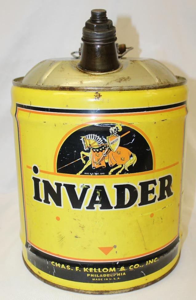 Chas.Kellom Invader Graphic 5 Gallon Oil Can (1 of 6)