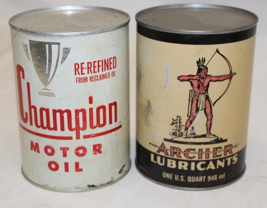 Group of 2 Archer & Champion 1 Quart Motor Oil Cans (1 of 2)