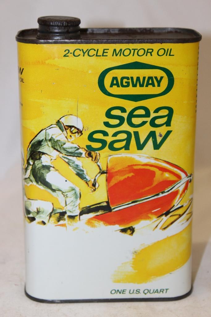 Graphic Agway Sea Saw 2 Cycle Outboard Flat Metal Motor Oil Can: 7" x 4.5" x 2.5", in very good condition with only light scratches and wear, empty with lid