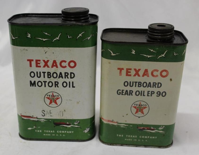 Group of 2 Graphic Texaco Outboard Motor and Gear Oil Flat Cans (1 of 4)