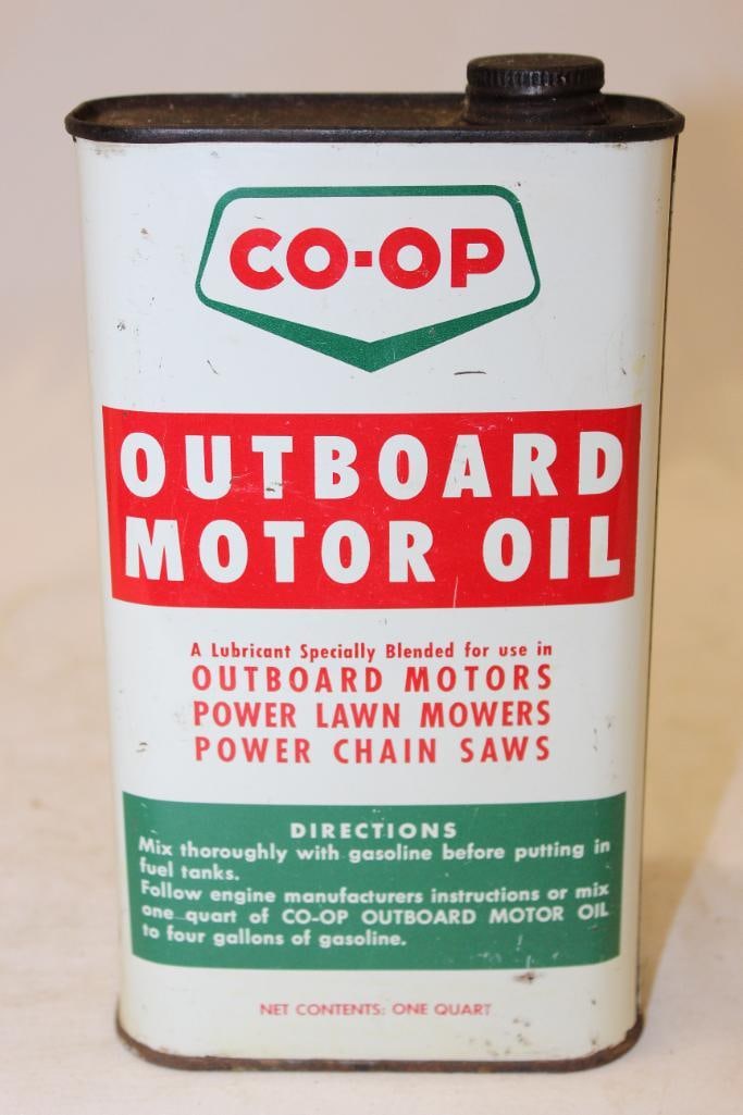 Co-Op Outboard 2 Cycle Flat Metal 1 Imperial Quart Oil Can (1 of 4)