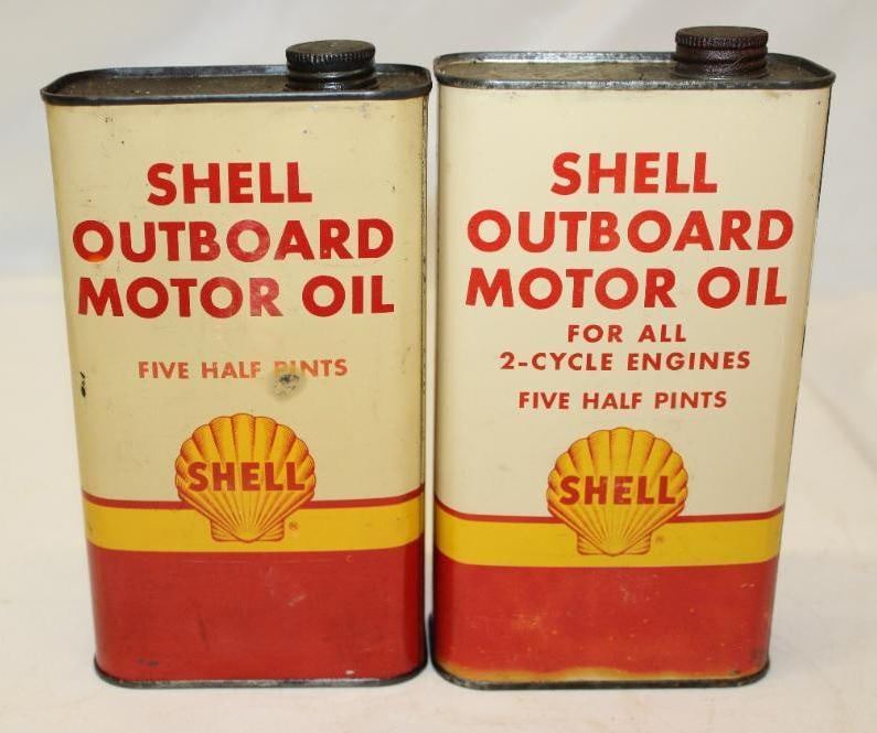 Group of 2 Shell Outboard 2 Cycle Flat Metal 1 Imperial Quart Oil Cans (1 of 4)