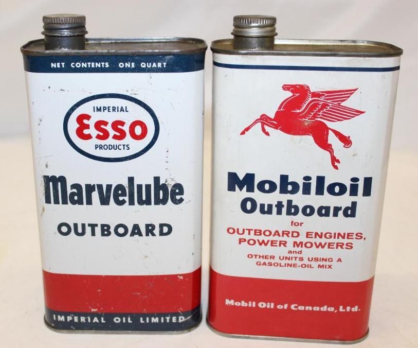 Group of 2 Esso Marvelube and Mobiloil Outboard Flat Metal 1 Imperial Quart Oil Cans (1 of 4)