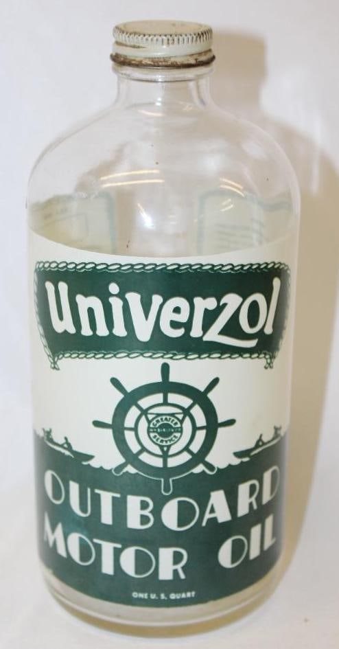 Graphic Troll-oil Outboard Glass Quart Jar (1 of 3)