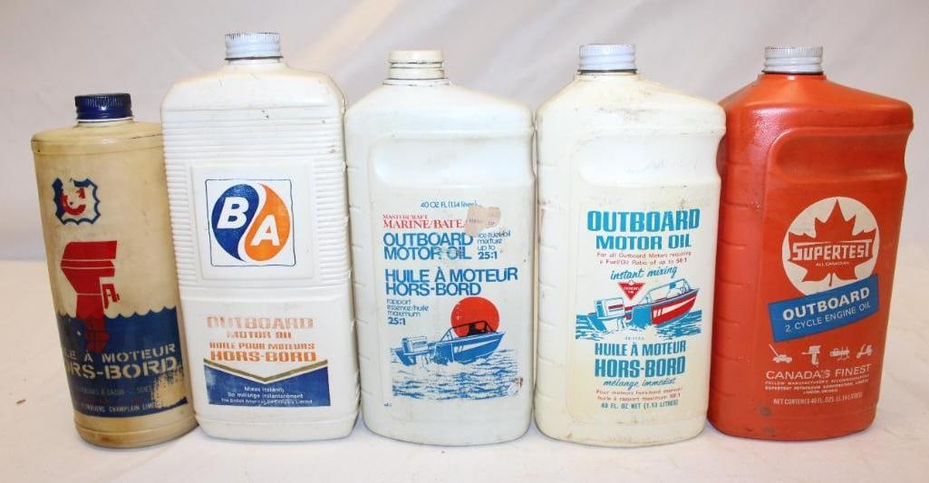 Group of 5 Super Test B/A Canadian Tire Mastercraft Champlin Plastic Outboard Containers: largest 9" x 4" x 2.5", B/A has fading, Champlin has paint loss and staining, all show wear, all are empty with lid