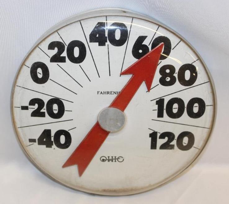 Ohio Thermometer Co Round Dial Advertising Thermometer (1 of 3)