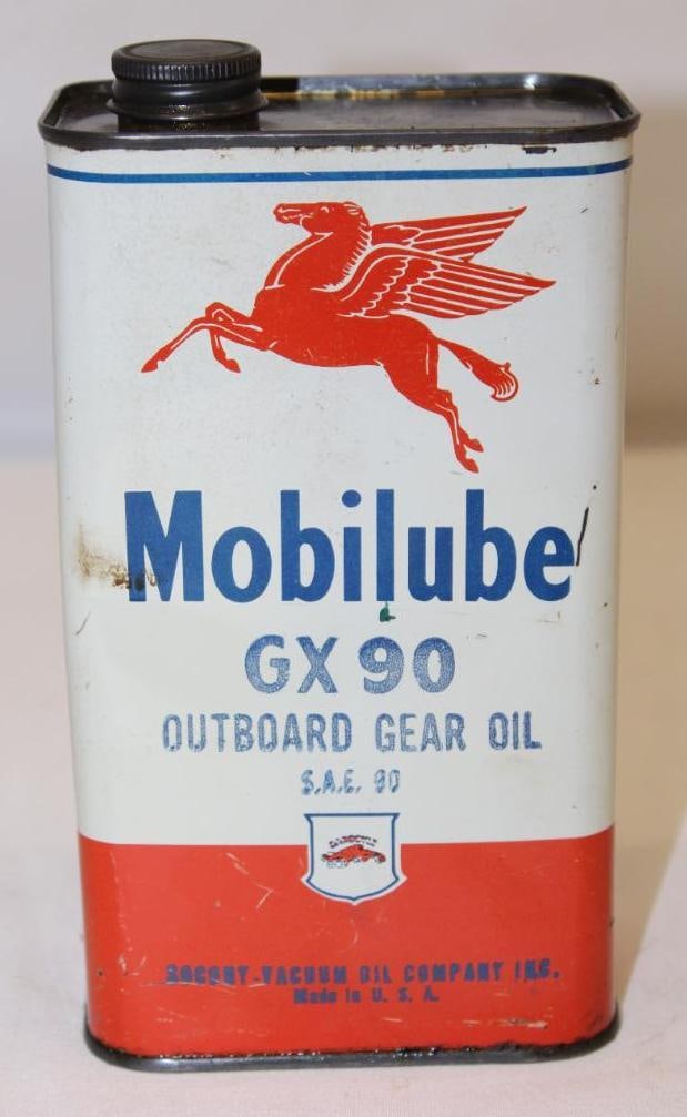 Socony Mobilube Outboard Gear Oil 2lb Container: 7.5" x 4" x 2.75", has scratches, light wear and a dent on the front, fading on back, empty with lid