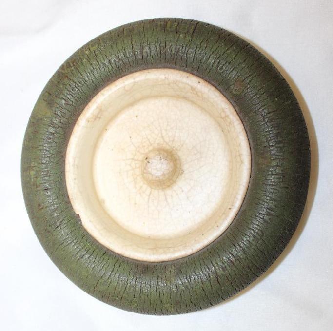 Falls Evergreen Tube & Weller Pottery Advertising Tire Ashtray: 5.5" diameter, green outer tube and ceramic center