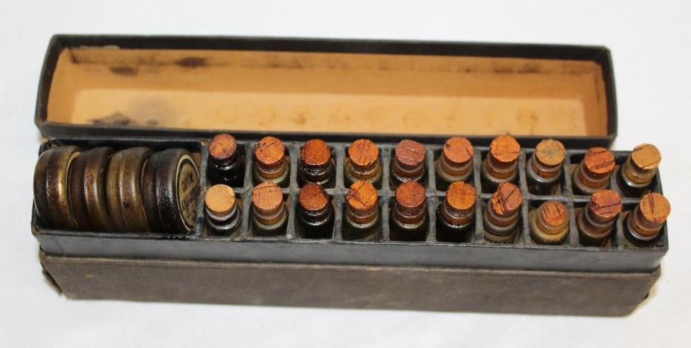 Red Giant Capital City Oil Sample Bottle Kit (1 of 6)