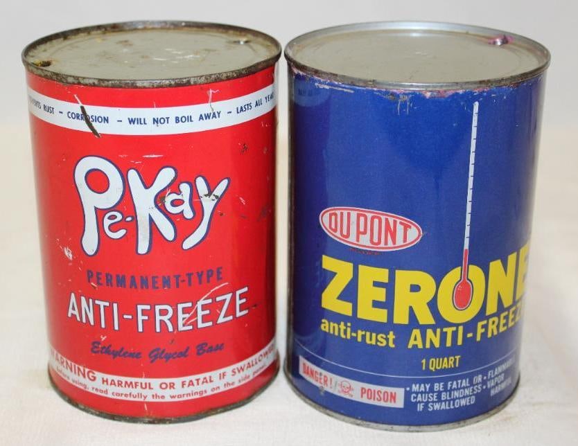 Group of 2 Metal 1 Quart Antifreeze Cans Zerone, Pe-Kay (1 of 3)