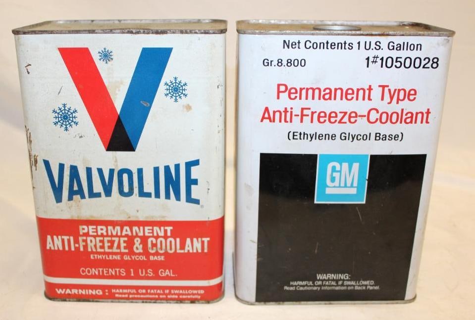 Group of Two Valvoline and GM One Gallon Anti-Freeze Cans (1 of 4)