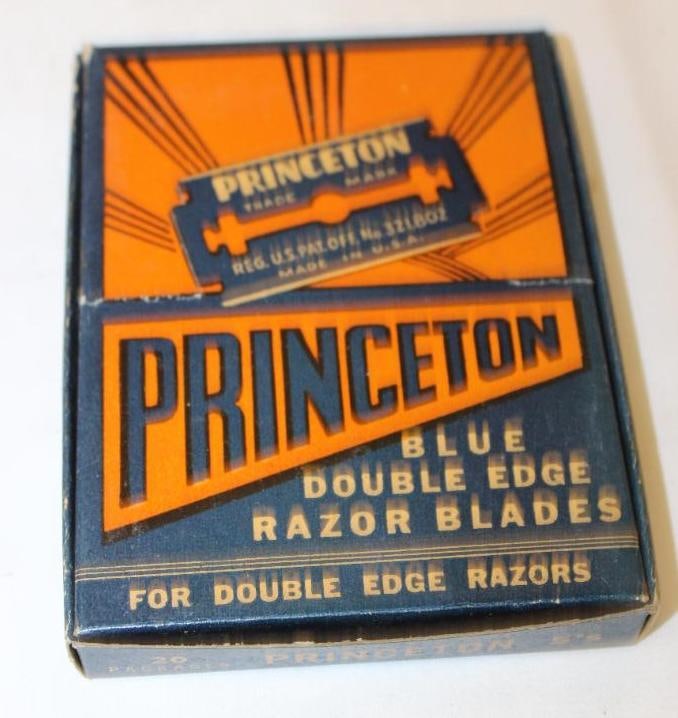 Princeton Razor Blade Countertop Advertising Display (1 of 4)