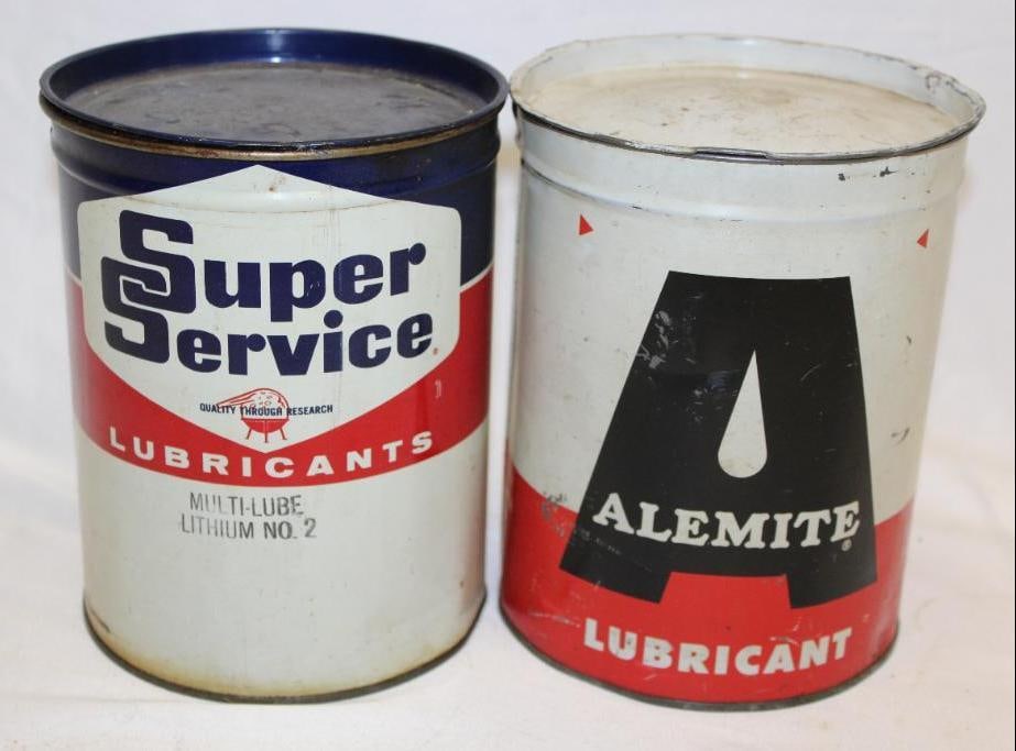Group of Two 5 lb Grease Cans Super Service and Alemite (1 of 4)