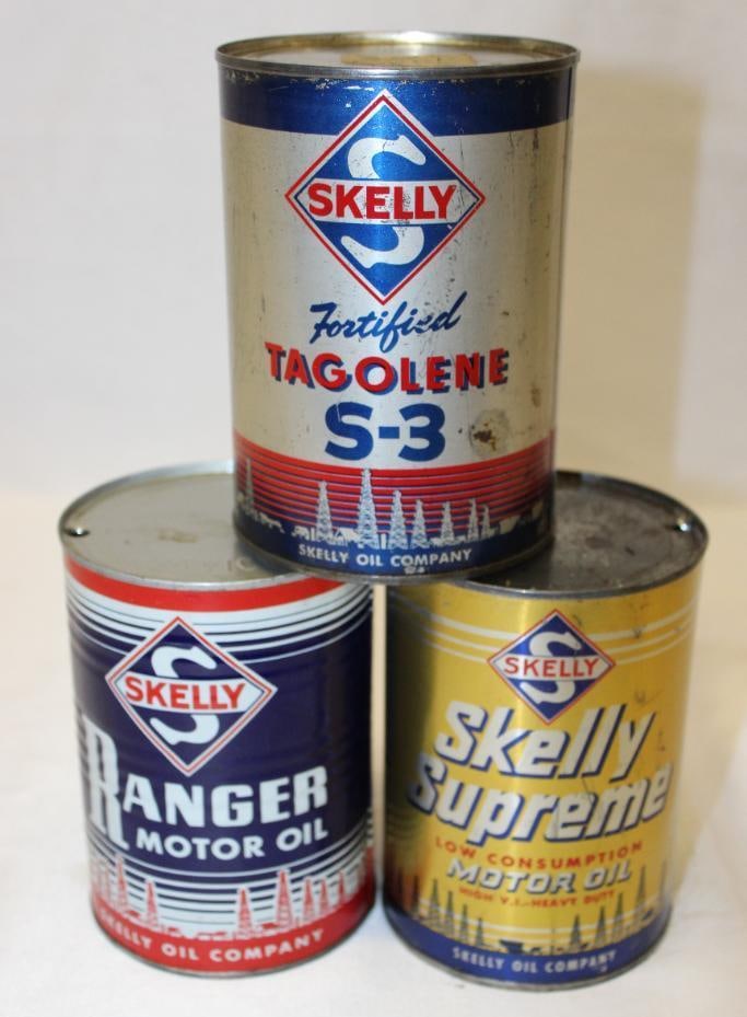 Group of 3 Metal Skelly 1 Quart Motor Oil Cans (1 of 4)