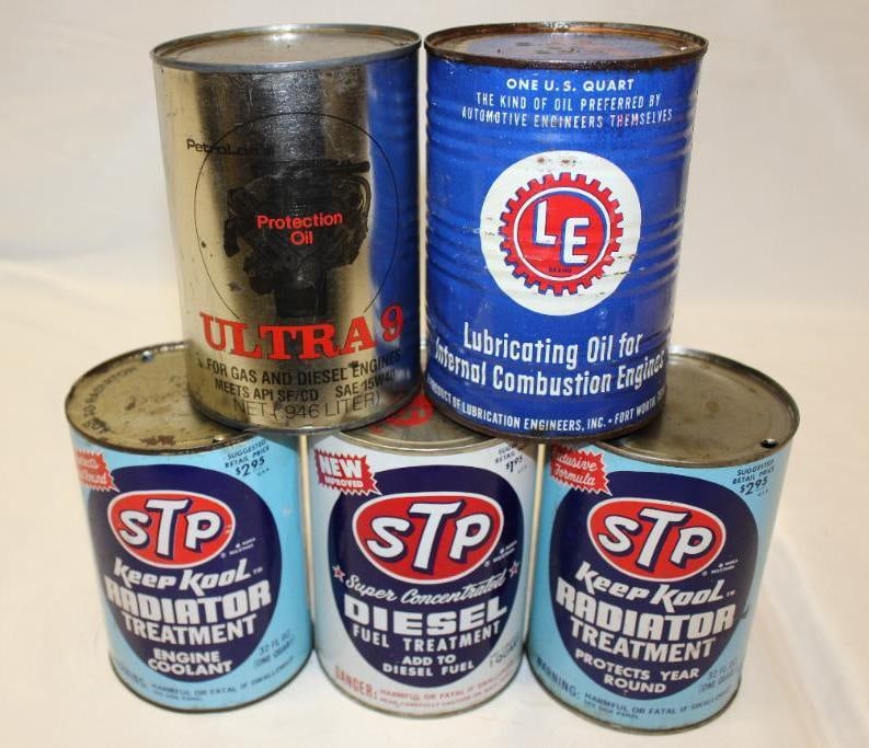 Group of 5 Metal 1 Quart Motor Oil Additive Cans STP, LE: all are empty