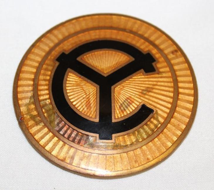 1937-1940 Yellow Coach Radiator Emblem Badge: cloisonne, 2.75" diameter