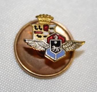 Cadillac LaSalle Motor Car Co Advertising Pin Badge (1 of 2)