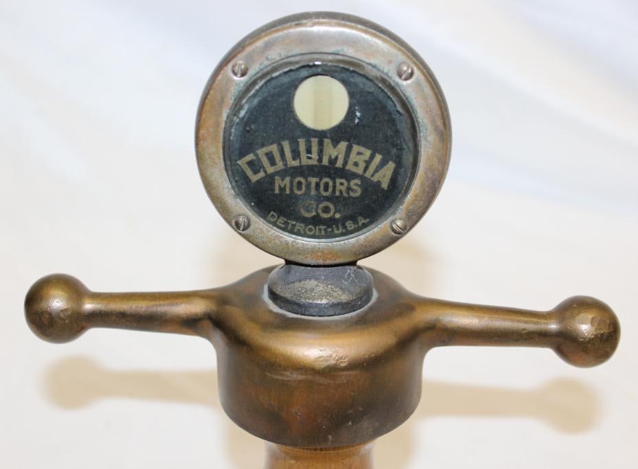 Columbia Motor Car Co Moto Meter Radiator Mascot: 7.5" x 5" x 2.5", mounted to dog bone base