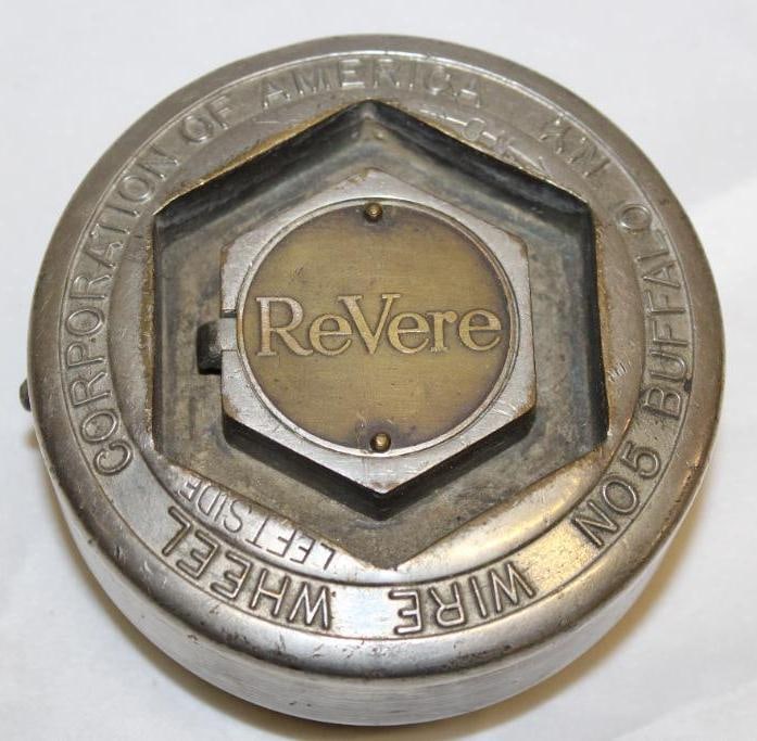 ReVere Buffalo Wire Wheel Automobile Threaded Hubcap (1 of 2)