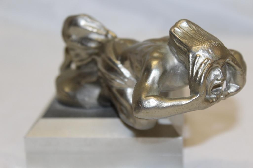 Le Hurleur Automobile Radiator Mascot Hood Ornament (1 of 6)