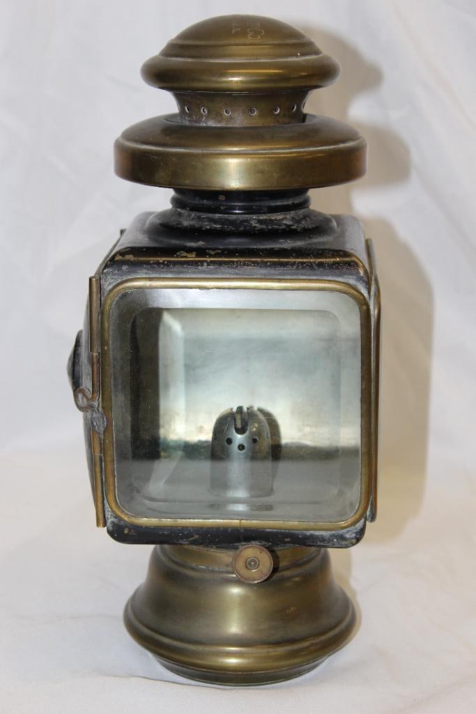 Brass Castle Model 100 Automobile Sidelight (1 of 6)