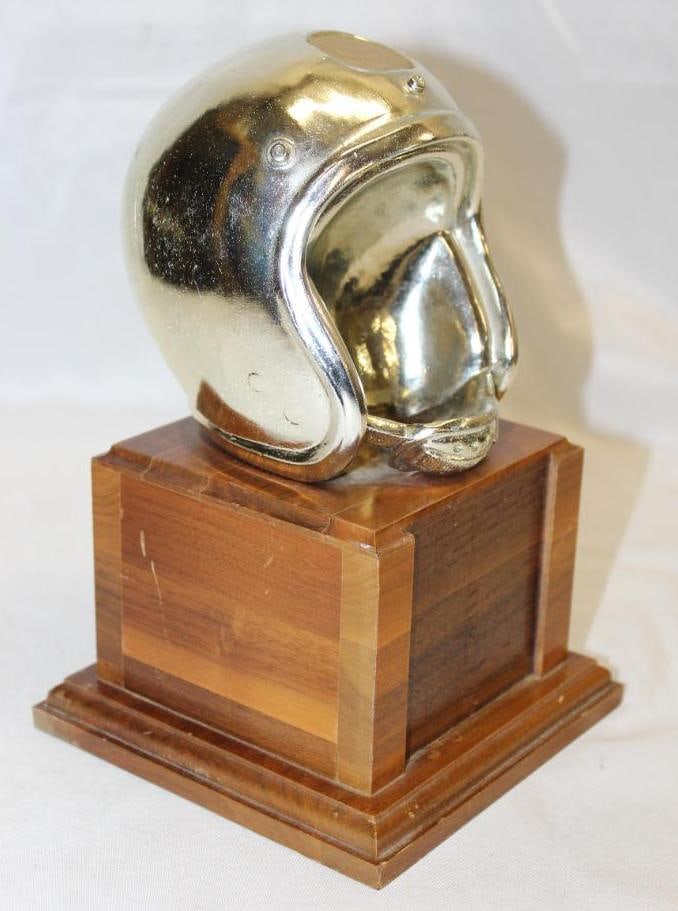 MacMillan Motor Oil Race Trophy Helmet: 9" x 5.75" x 5.75"