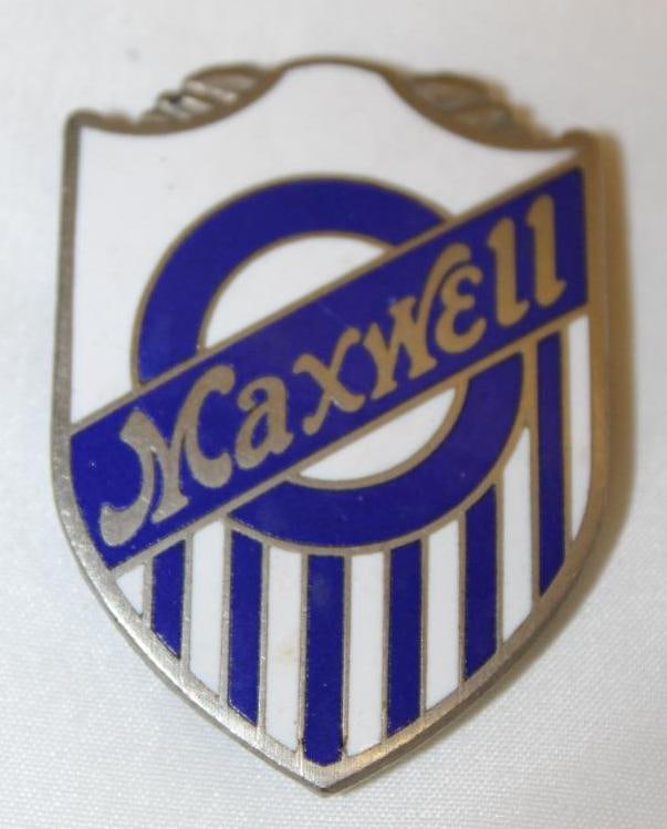 1920-1921 Maxwell Motor Car Co Radiator Emblem Badge (1 of 2)