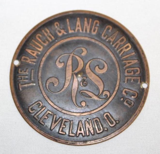 1910-1915 Rouch & Lang Brass Hubcap Emblem Badge (1 of 2)