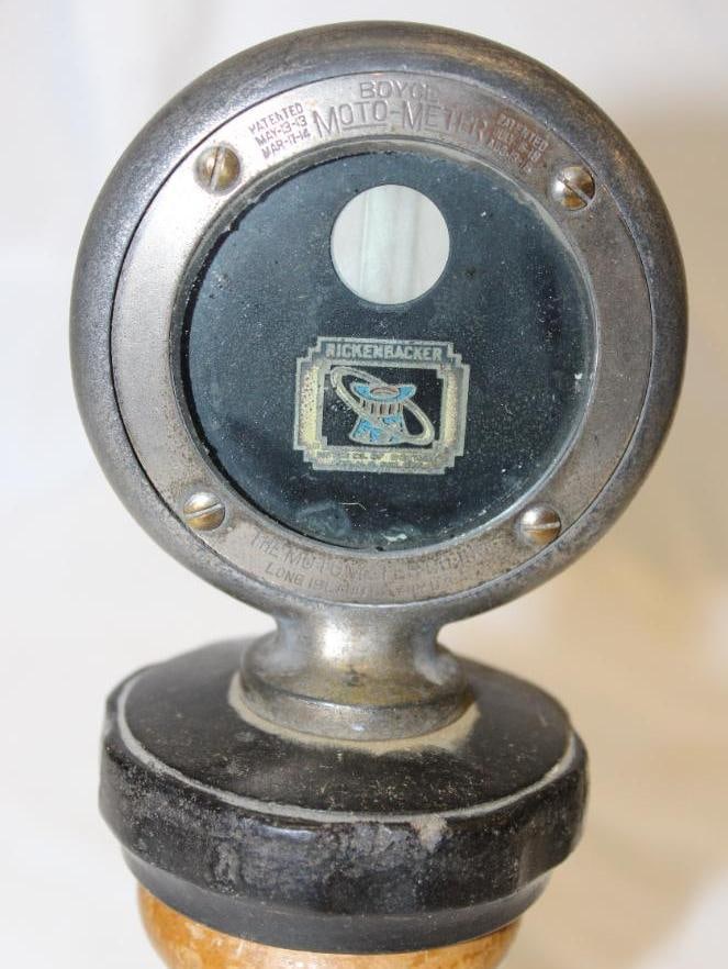 Rickenbacker Boyce Moto Meter Radiator Mascot (1 of 4)