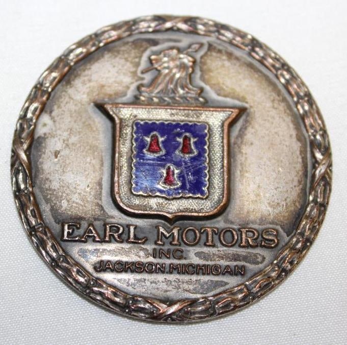 1922-1923 Earl Motor Car Co Radiator Emblem Badge (1 of 2)