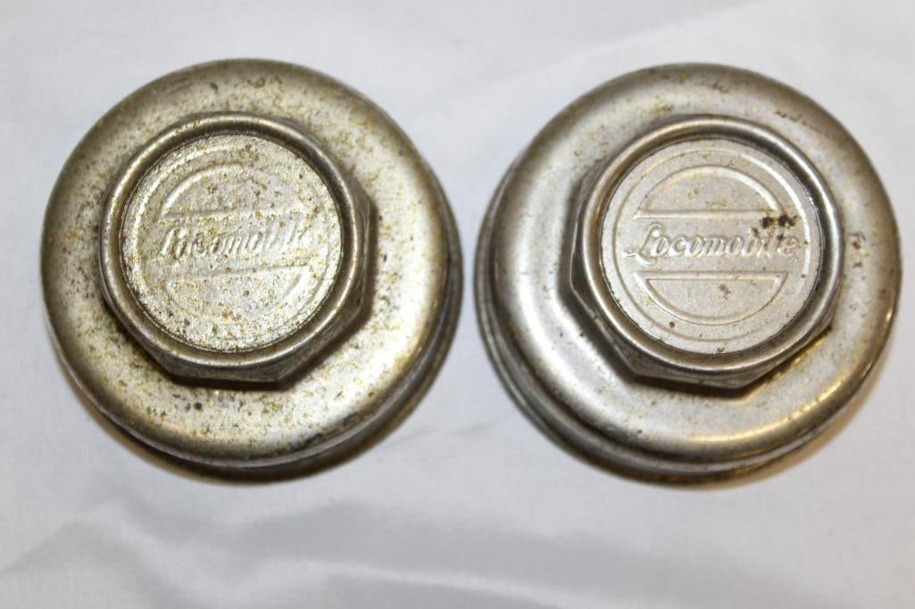 Group of 2 Locomobile Motor Car Co Threaded Hubcap (1 of 2)