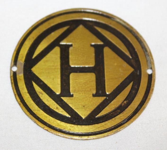 1909-1914 Herreshoff Brass Radiator Emblem Badge (1 of 2)