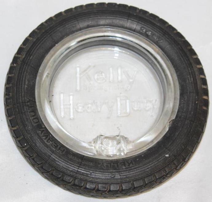 Kelly Springfield Advertising Tire Ashtray (1 of 3)