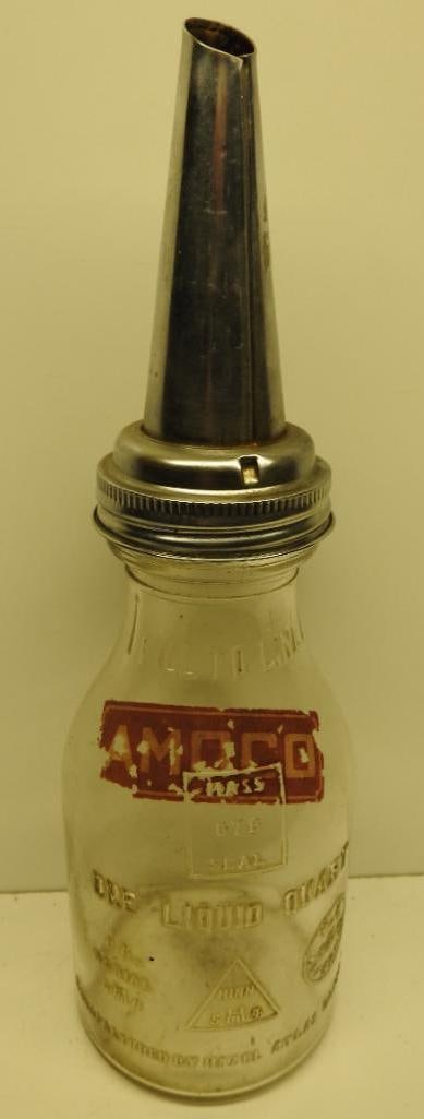 Amoco Quart Oil Bottle (1 of 3)