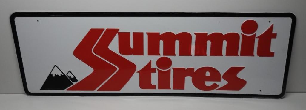 Summit Tires Sign (1 of 4)