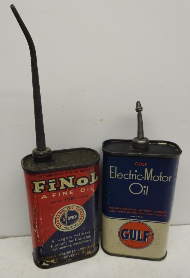 Gulf and Standard Half Pint Oiler Cans (1 of 3)