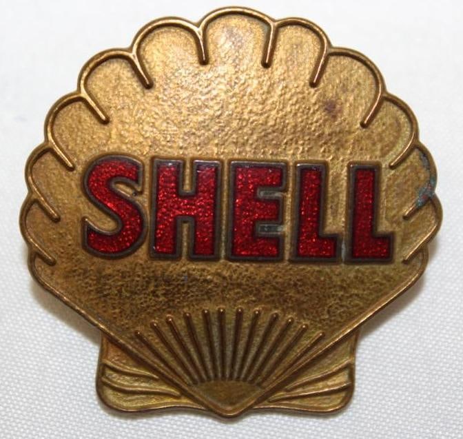 Shell Oil Company Service Station Attendant Advertising Pin Badge (1 of 2)
