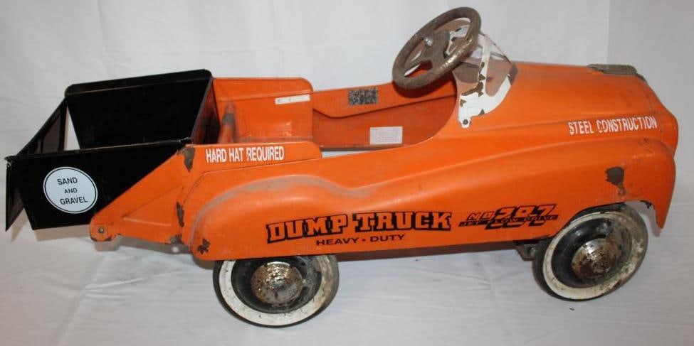 Z-87 Jet Flow Drive Heavy Duty Dump Truck Pedal Car Burns Toy Co (1 of 11)
