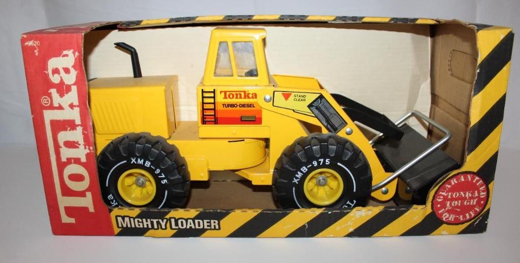 NOS Tonka Mighty Loader Steel Toy Truck (1 of 6)