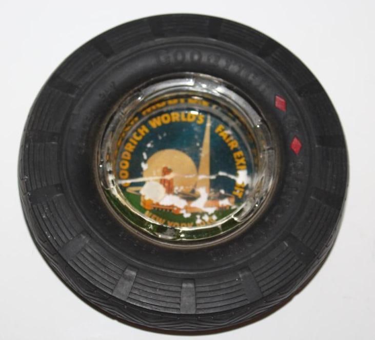 1939 New York Worlds Fair Goodrich Advertising Tire Ashtray (1 of 3)