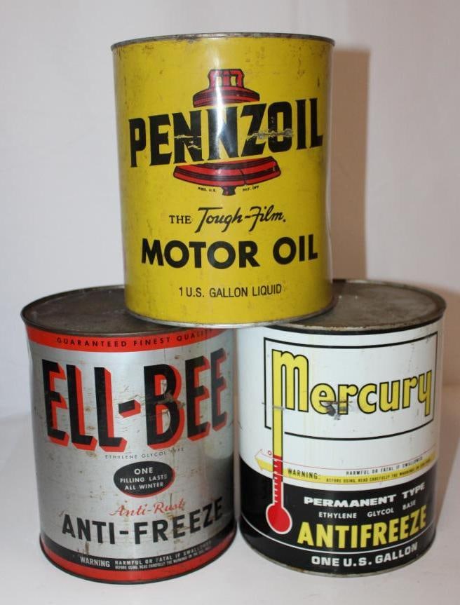 Group of 3 One Gallon Ell-Bee, Mercury, Pennzoil Oil Cans: All are empty. All have light wear and scratches.