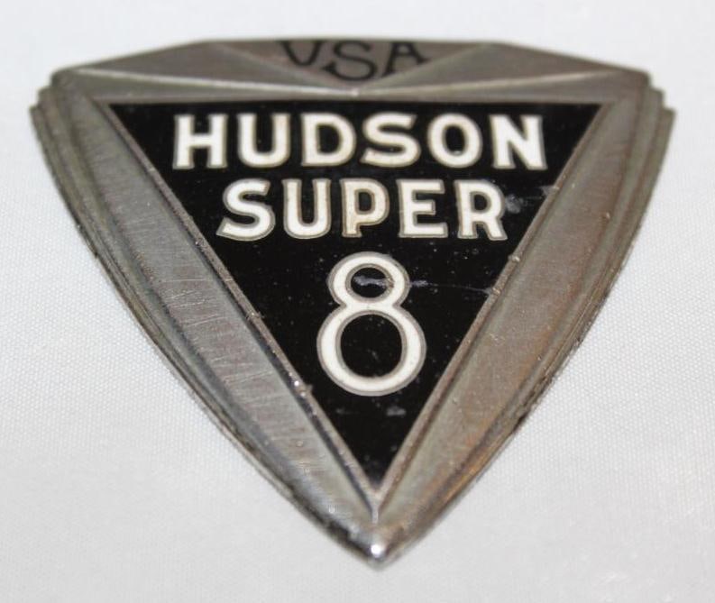 1931 Hudson Super 8 Radiator Emblem Badge (1 of 2)