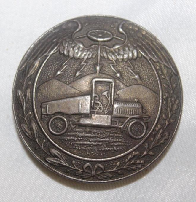 Early 1900's Figural Commercial Vehicle Pin Badge (1 of 2)