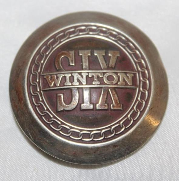 1920's Winton Six Motor Car Co Radiator Emblem Badge (1 of 2)
