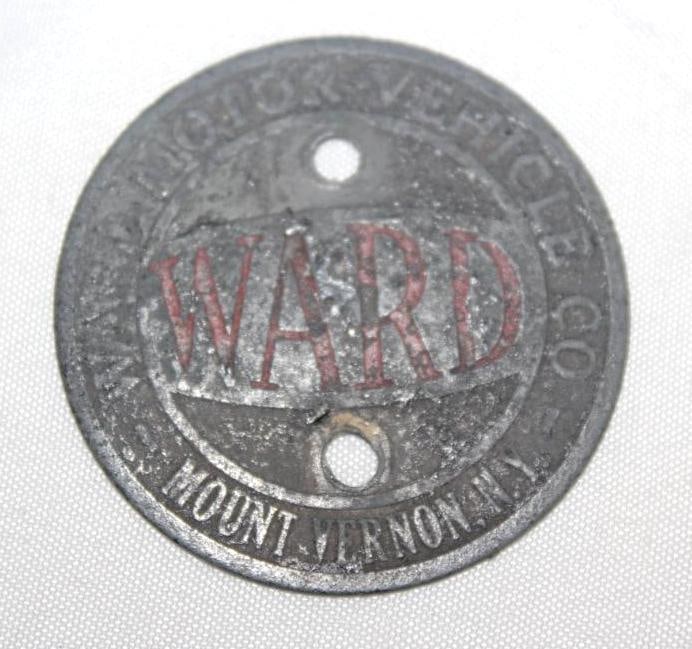 Ward Motor Vehicle of Mt Vernon NY Radiator Emblem Badge (1 of 2)