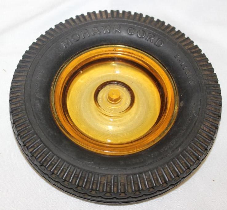 Mohawk Cord Advertising Tire Ashtray w/ Amber Wheel Shaped Glass Center (1 of 2)