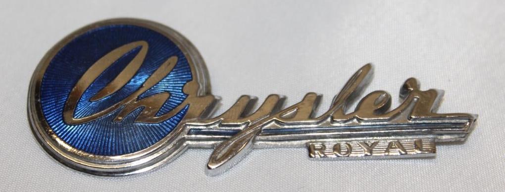 1939 Chrysler Royal Windsor Glovebox Emblem Badge (1 of 2)