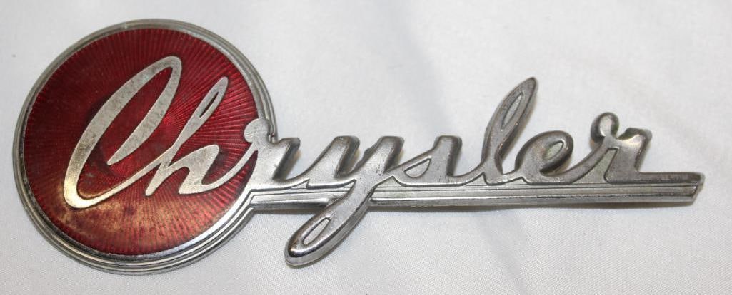 1939 Chrysler Imperial New Yorker Grill or Trunk Emblem Badge (1 of 2)