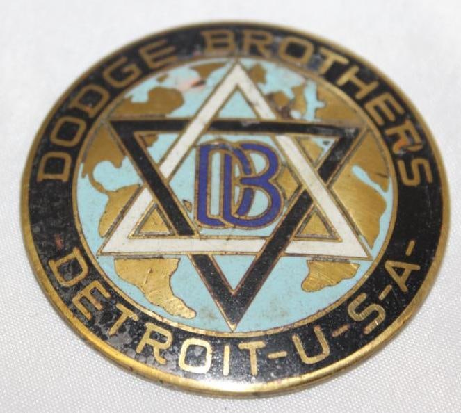 1917-1925 Dodge Brothers Radiator Emblem Badge (1 of 2)
